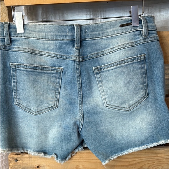 Carve Designs Denim Blue Jean Shorts - Picture 3 of 3
